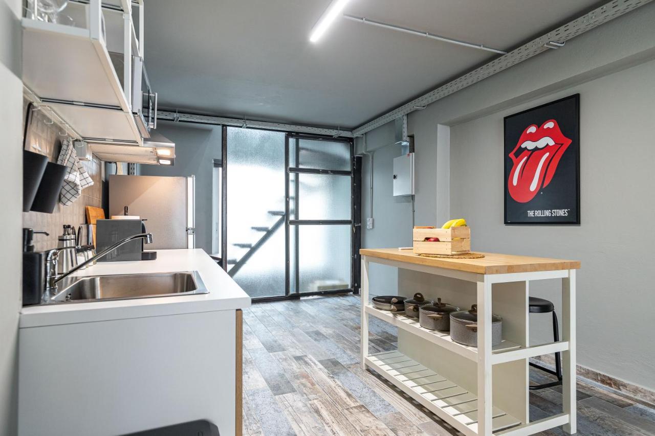 Modern Central Apartment In Chania Chania  Exterior photo